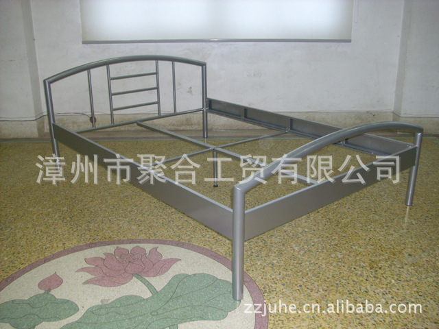 Euro-style iron bed, German-style bed, metal bed, iron bed, double bed, steel pipe furniture