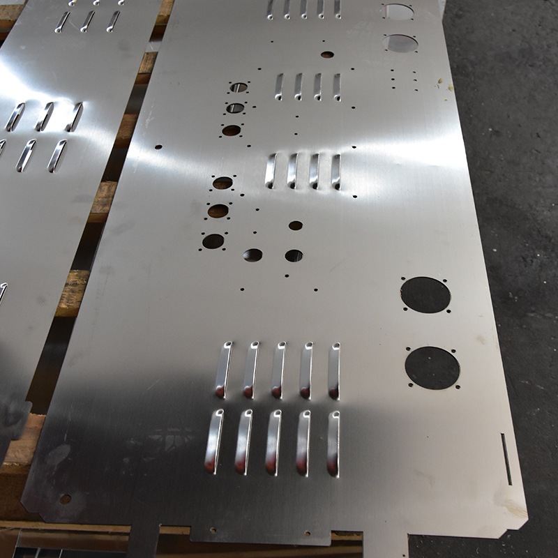 Aluminum alloyed plate plate with zinc plating, air-dispersible heat net plate sound-deducted noise fish pores