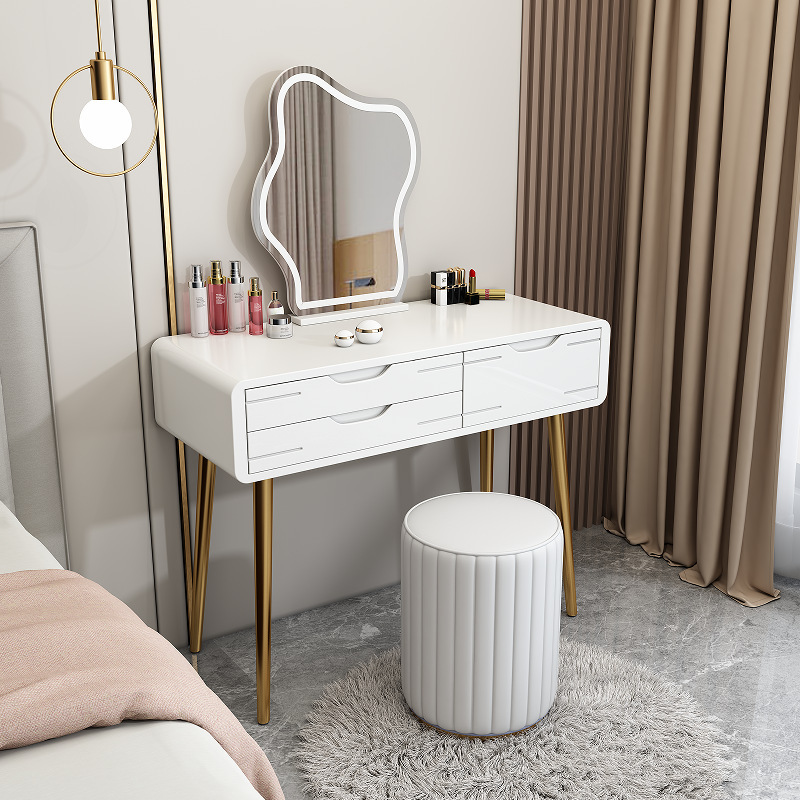 A new, simple, small-house dressing table for a modern, simple red dresser in a fully wooded dresser bedroom.