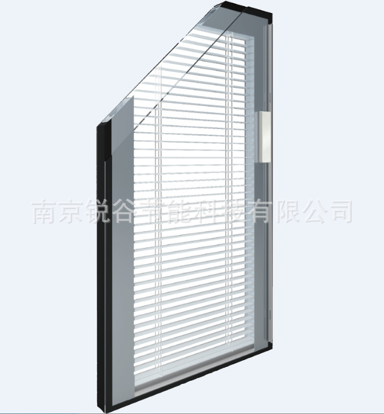 ♪ Một tay cầm một tấm kính rỗng