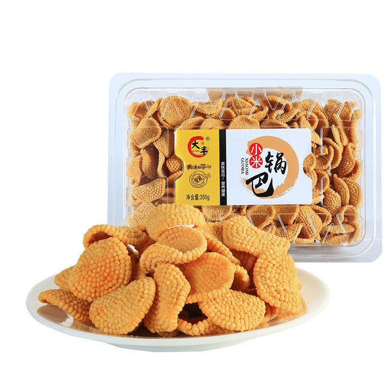 Một nồi cơm lớn 350 gram gạo.