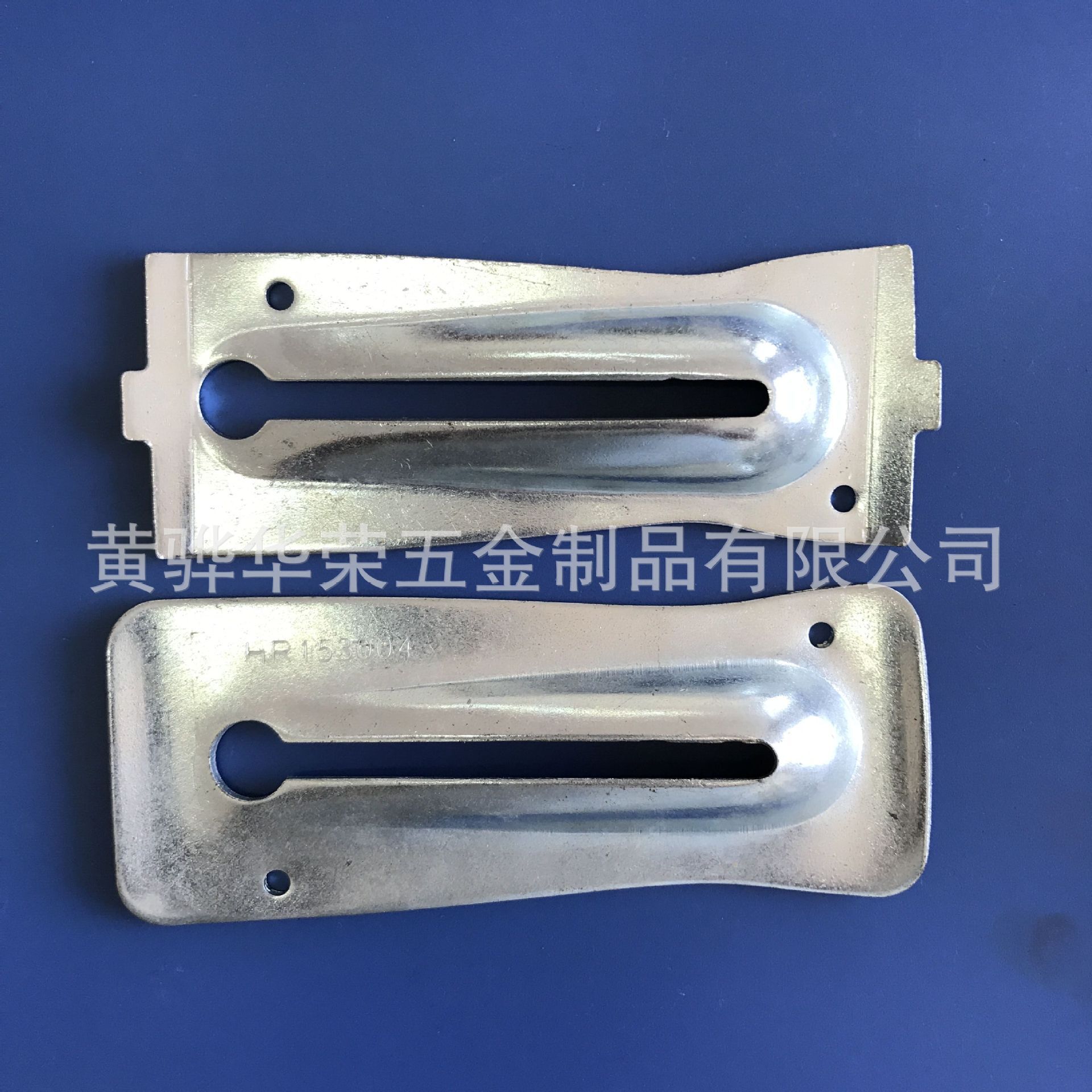 Squeeze into the plate, button the plate wholesale, wedge clamp-weed clips, aluminum sheet pull,