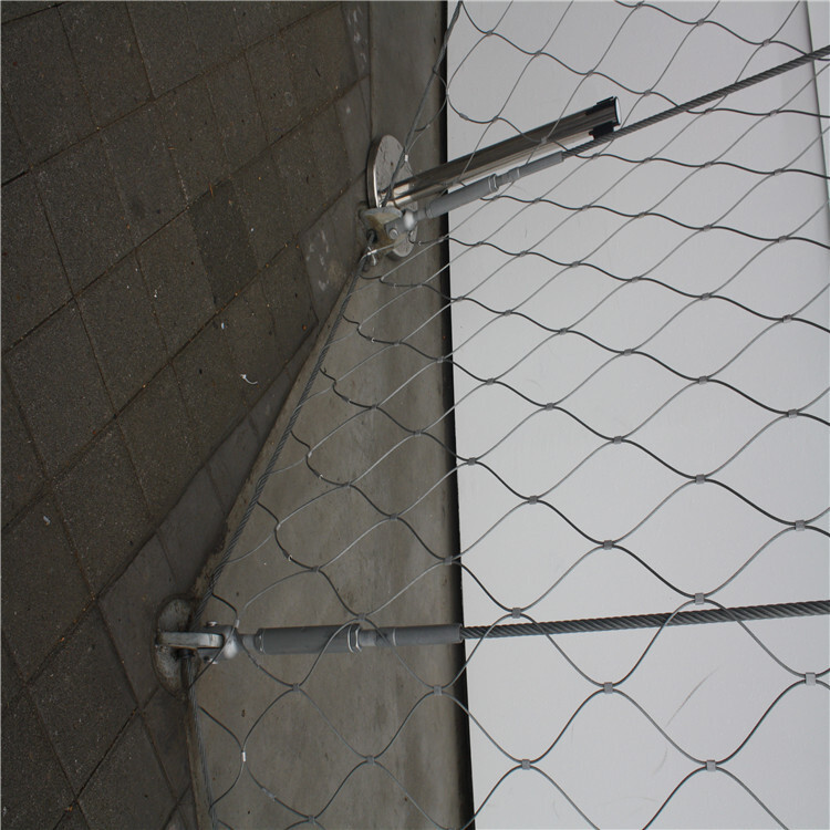 The factory supply card is attached to the stainless steel wire fenced zoo.