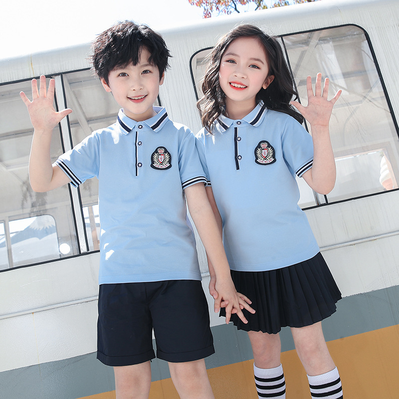 School uniform for children with short-sleeved shirts at the new summer dress school in kindergarten