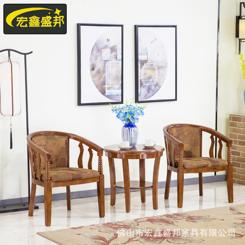 3 sets of tea sets for the hotel ' s real-wood chair, a new Chinese-class hotel living room, and a resting room chair.