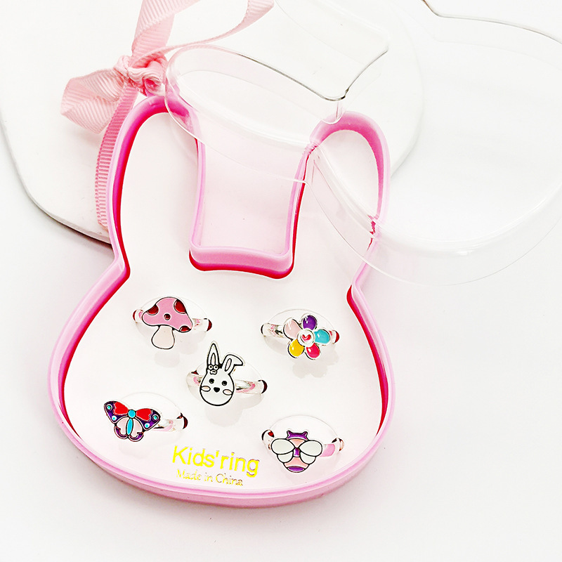 [Can] The new children's cartoon ring regulates the gift toy for the birthday of the resin ring kindergarten.