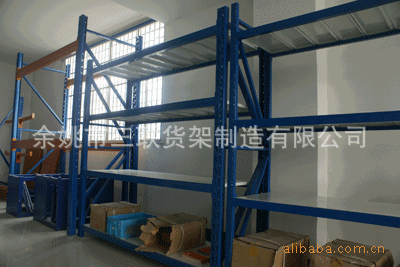 Large wholesale, beam-mounted heavy shelf, beam-mounted stereo shelf.