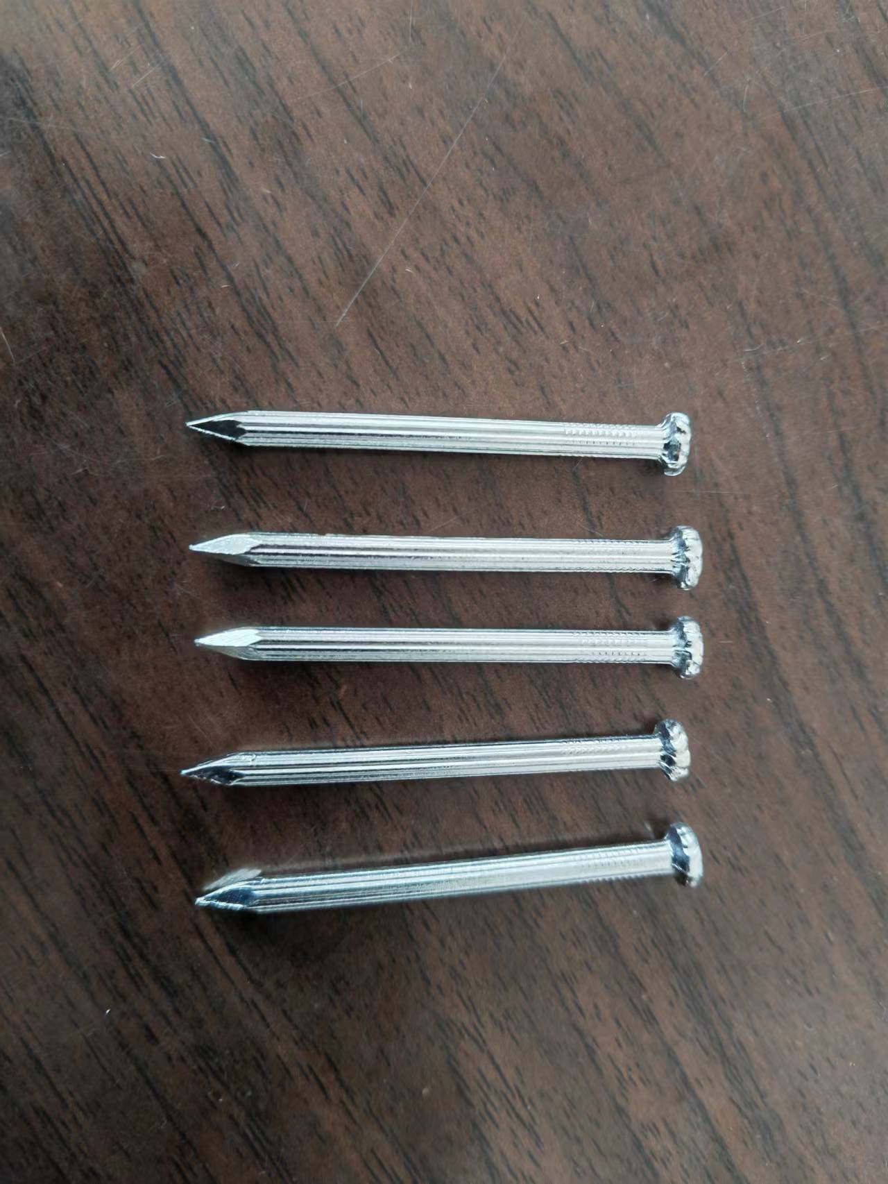 Electrified zinc plating steel nails, electroplating zinc plating steel nails, electroplating zinc plating steel nails, electroplating zinc cement nails, electroplating