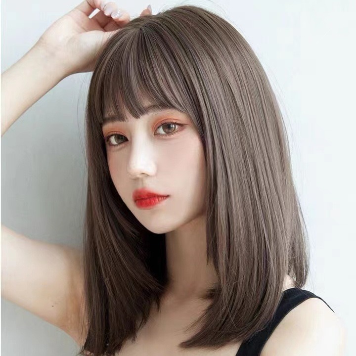 The wig girl's cortex embroiled in a Korean girl's hair, full of air, Liu Hae-Wins wig.