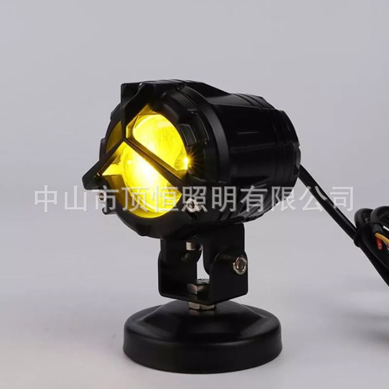 Car light conversion to 30W light plant for a circular large motorcycle lamp