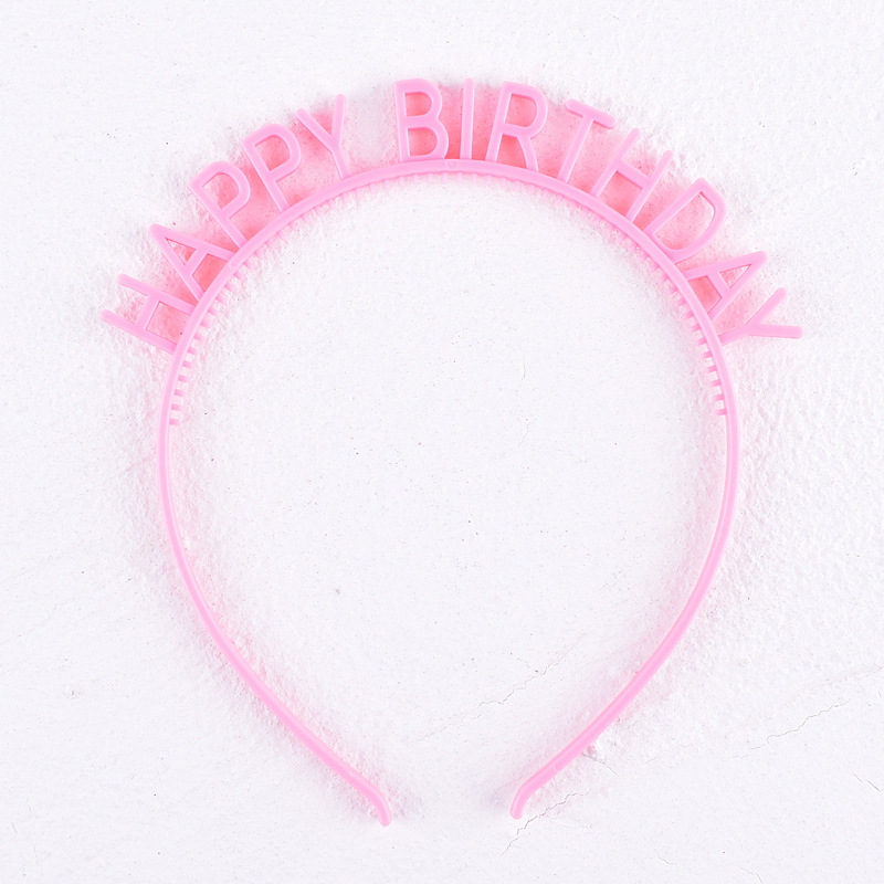 Happy birthday on the Internet, children's adult plastic hair, party photos, birthday hats.