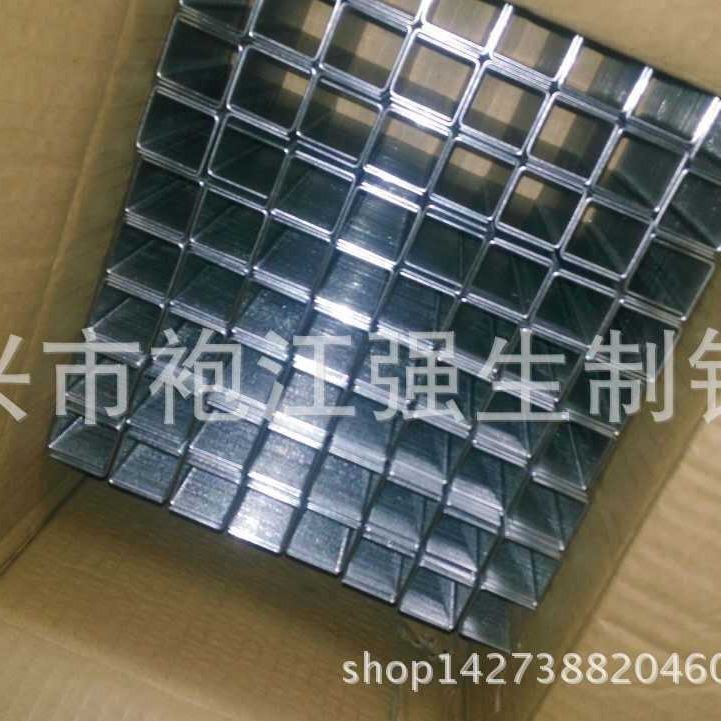 Wholesale production of high-strength nails, plastic nails, P nails, 1622.