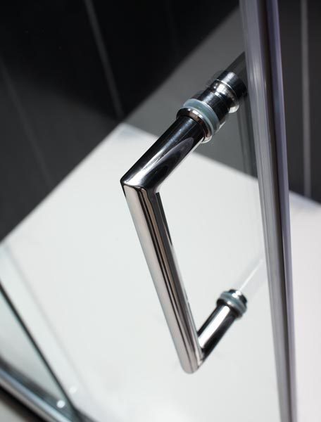 Toàn bộ cửa kính không rỉ thép kéo tay, cửa phòng tắm kéo tay vào bên trong.