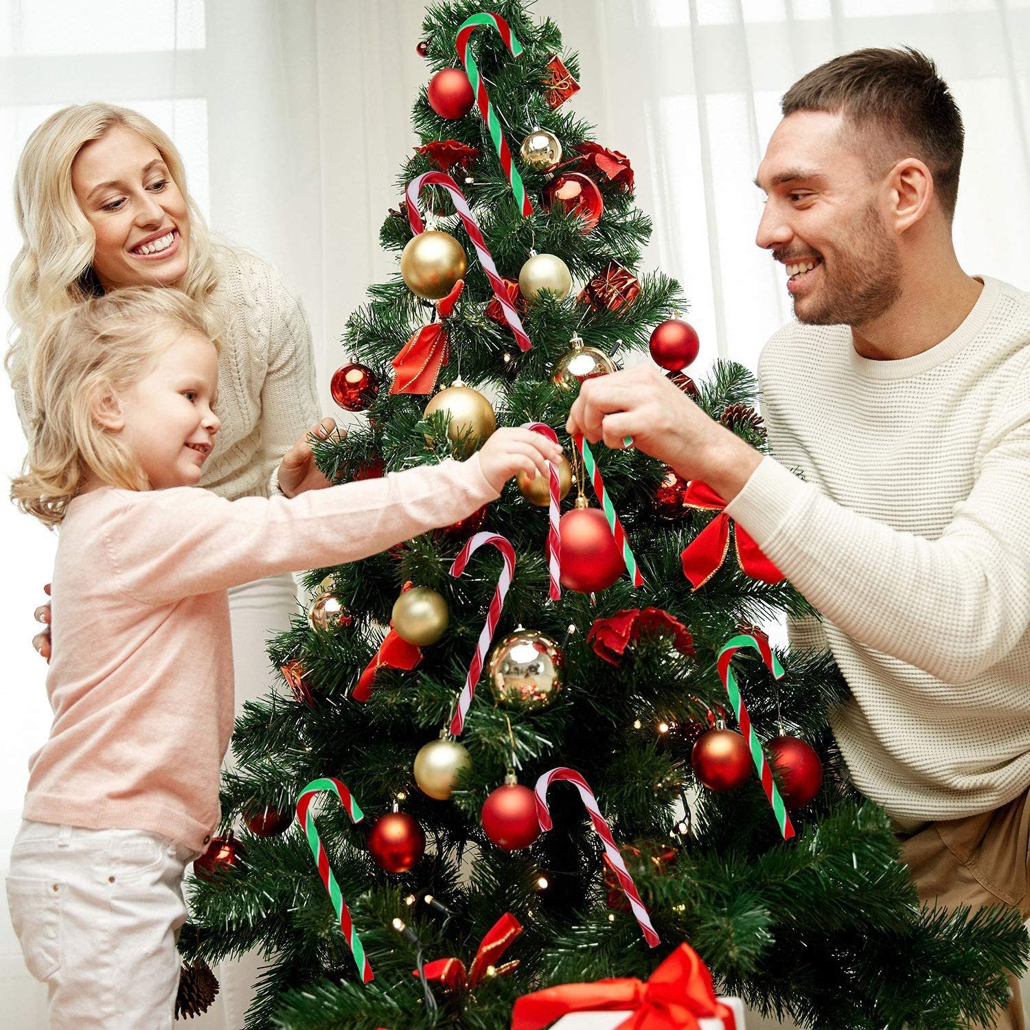 Christmas tree plastic with a decorative decorated crutches for home outdoor parties for Thanksgiving.