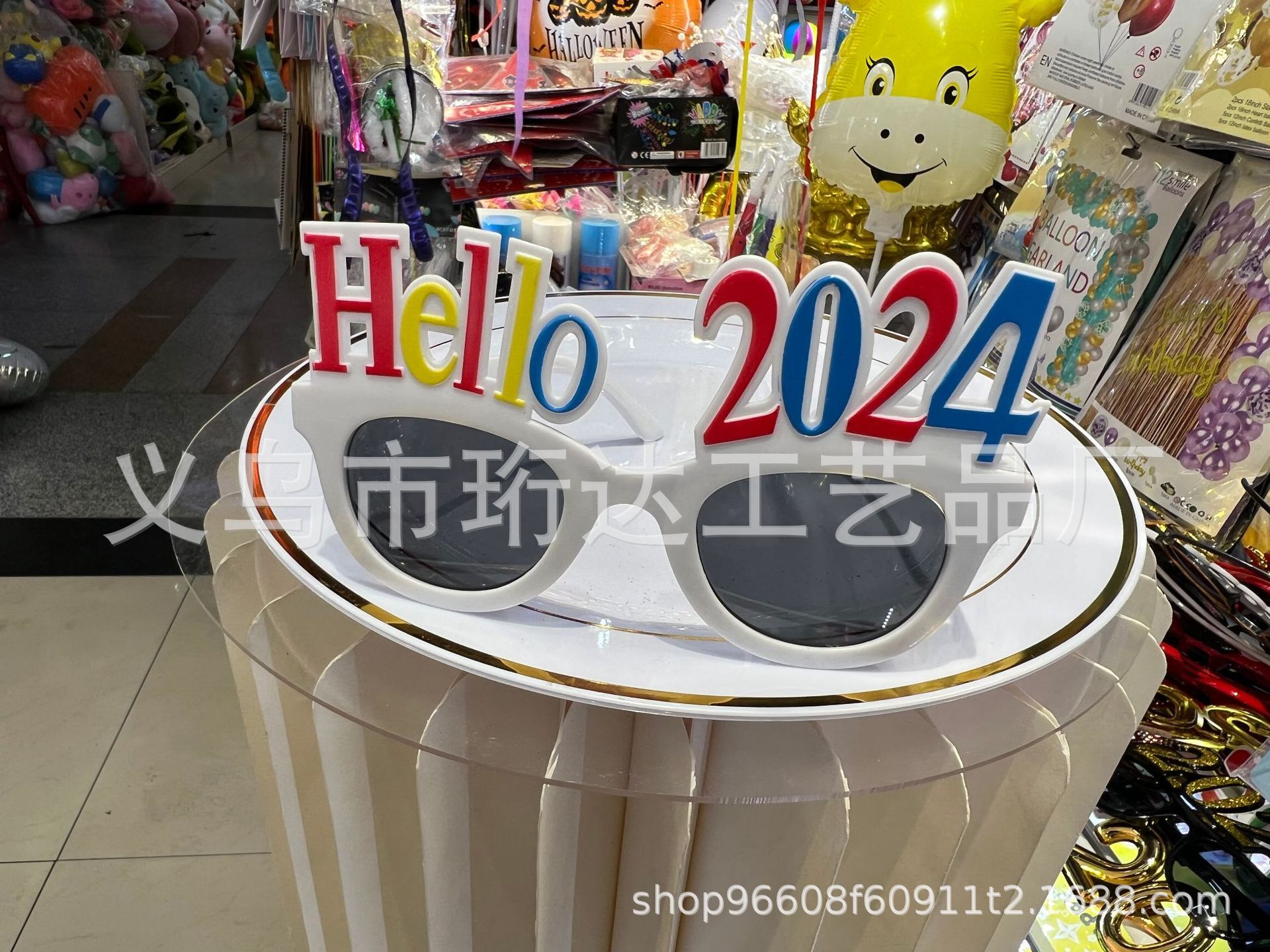 新款2024跨年新年裝飾眼鏡歐美搞怪聖誕舞會眼鏡公司晚會派對數字