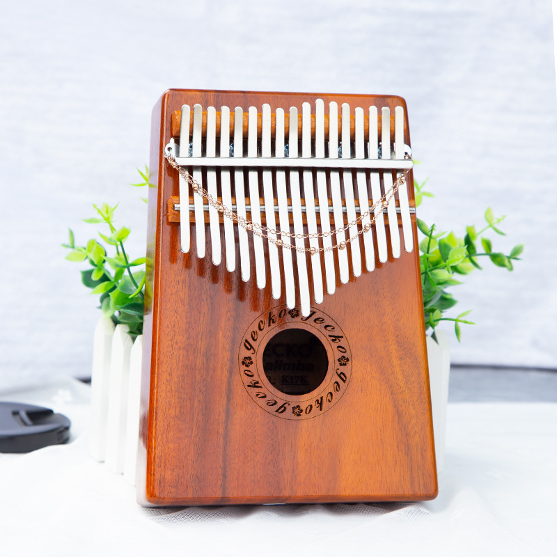 The GECKO tremor gecko thumb organ Kalimba sand chain magnetic stone adsorbing 17-sing finger instruments