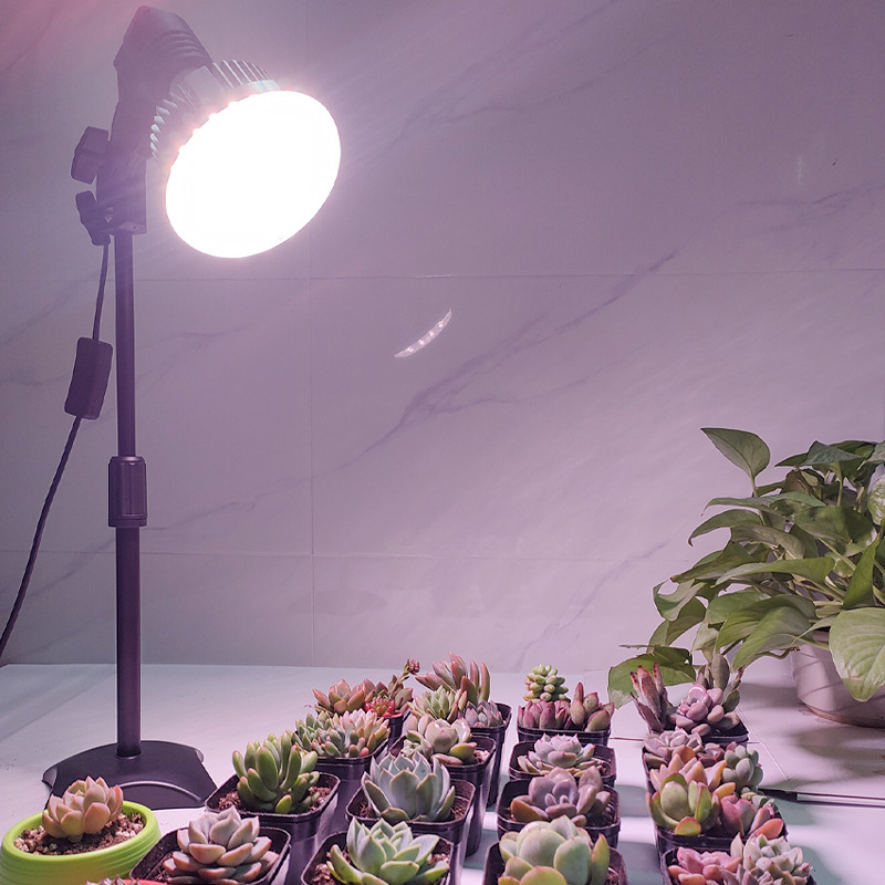 Led a full-spectral plant lamp, plant growth lamp, shrunk in the sun's green room, multi-fatal light.