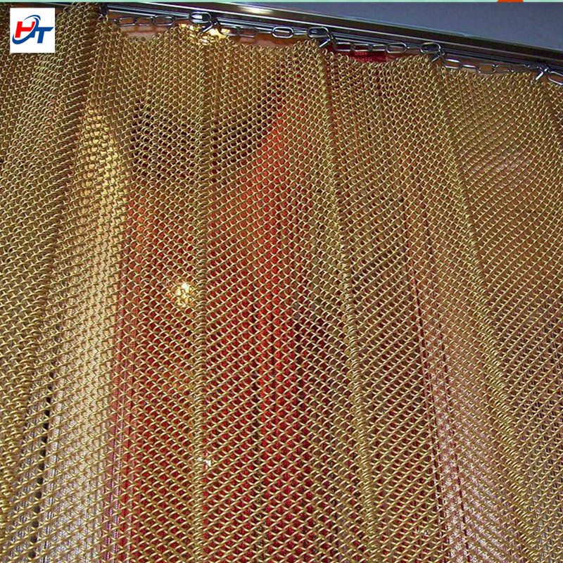 Hotel Metal Decoration Network Industrial Windhouse, broken screen ceiling, woven curtains with copper-colored flat steel wire