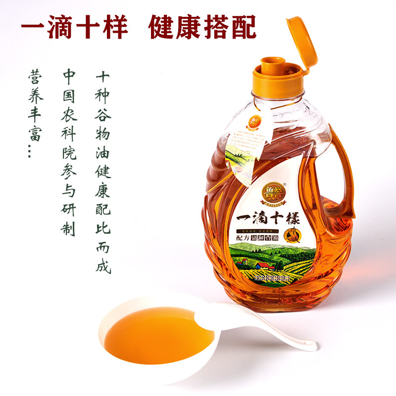 Một giọt 10 và một ít tương ớt.