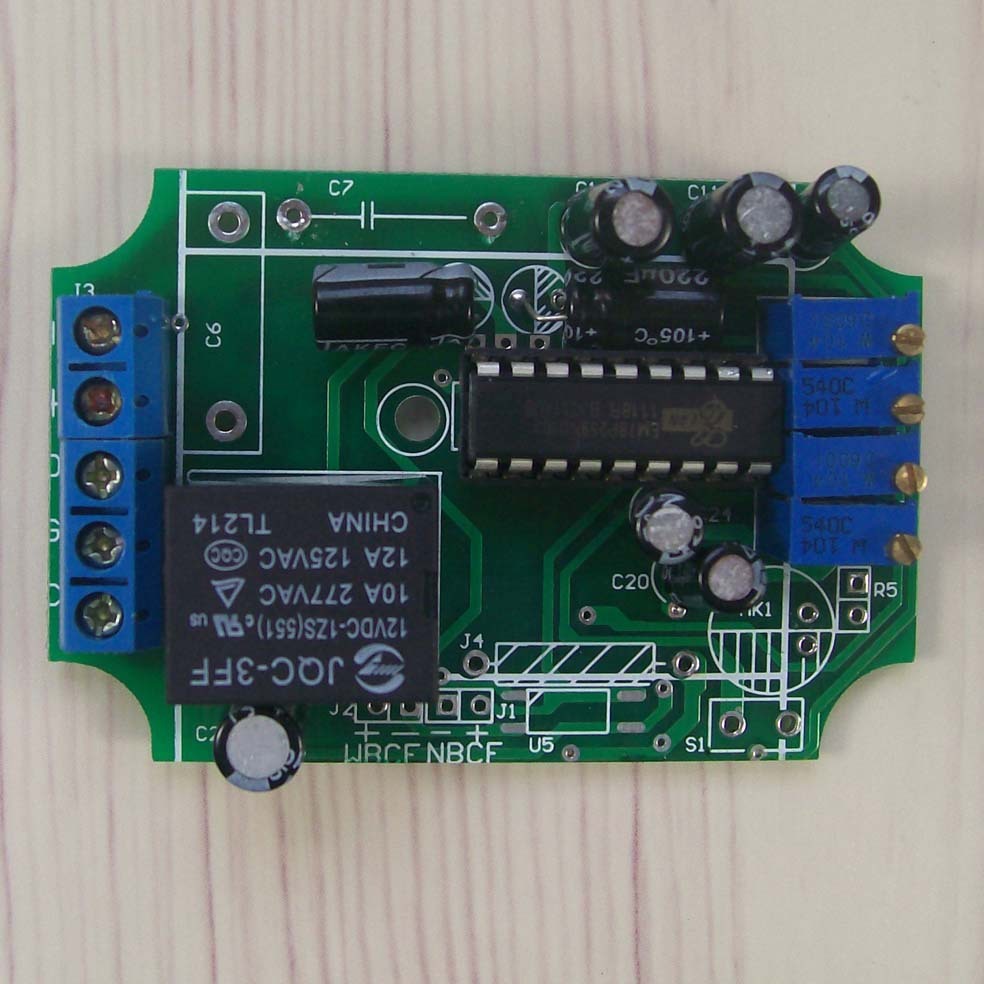 สวิตช์ตัวกระตุ้น AC12V โลหะที่กระตุ้นให้ทําการสลับเวลา pV เซ็นเซอร์เวลา