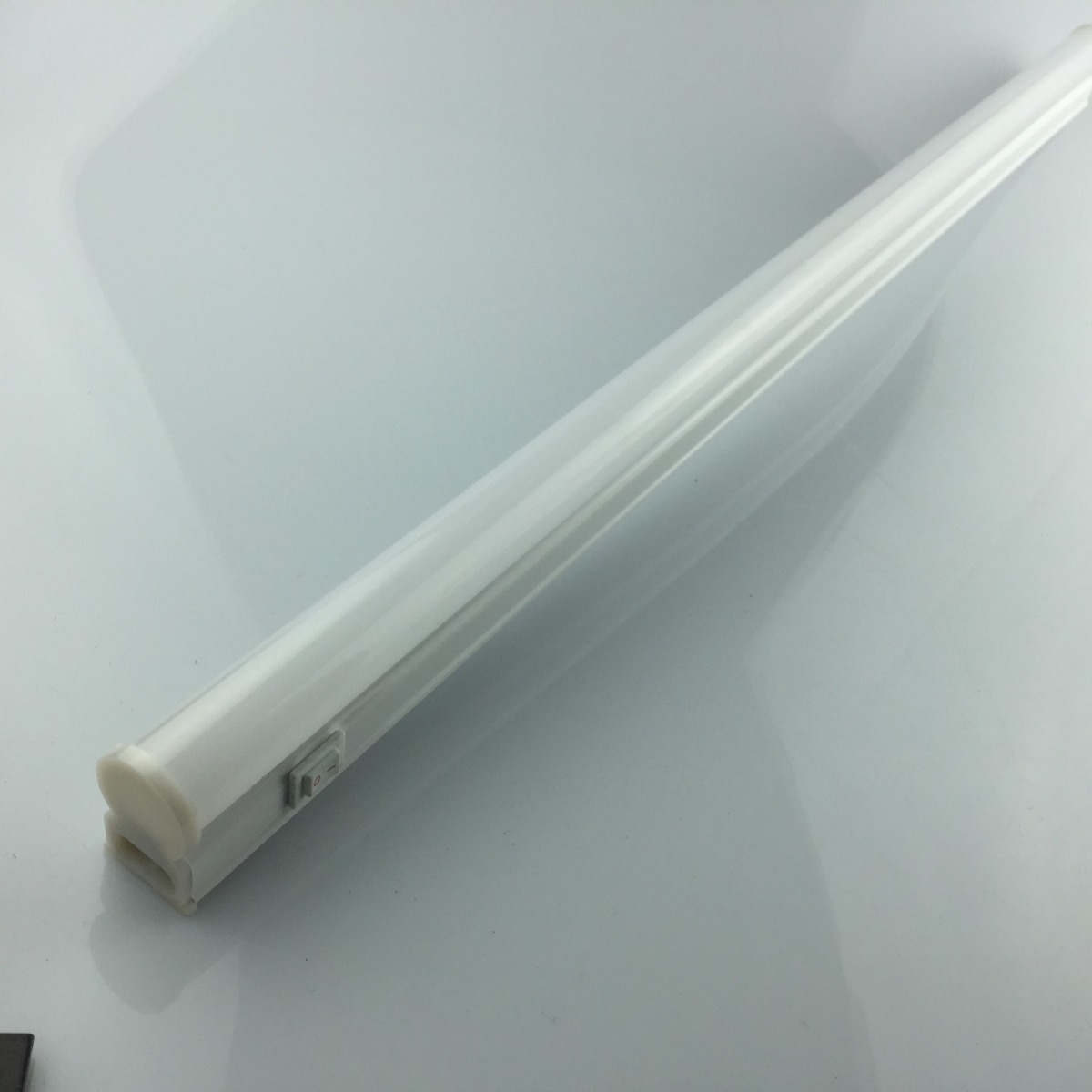 Energy efficiency lamps for integrated tubes for T5LED inside export instead of plastic support