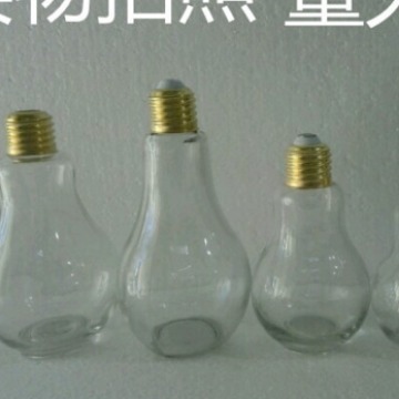 Wholesale plastic light bulb bottle, colourless and transparent personal straw cup and tea cup yogurt cap