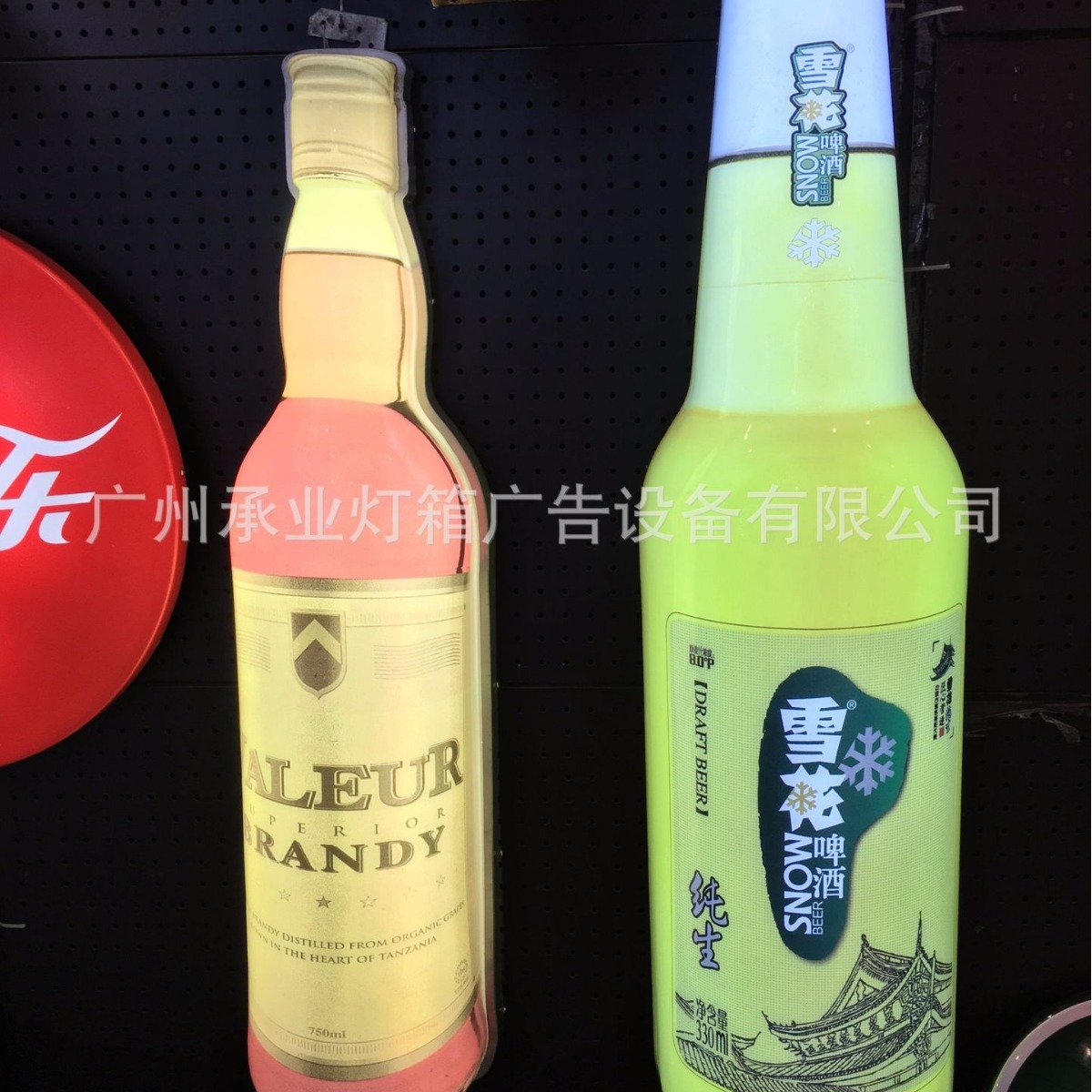 路杆灯箱路灯广告灯箱异形LED灯箱广告吸塑灯箱户外防水灯箱