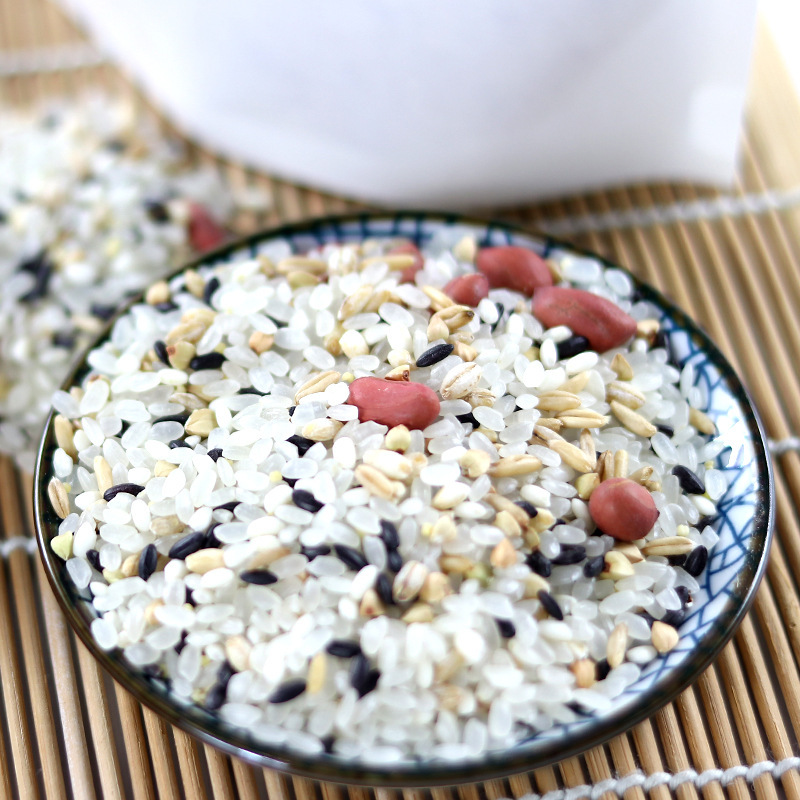It's a custom-made processing of porridge grubby rice.