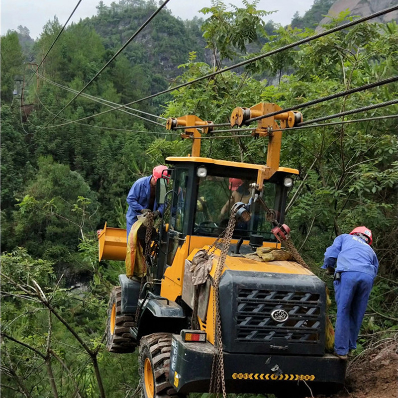 Large engineering cargo cargo-line timber transport equipment for karate fittings in mountain landscape areas