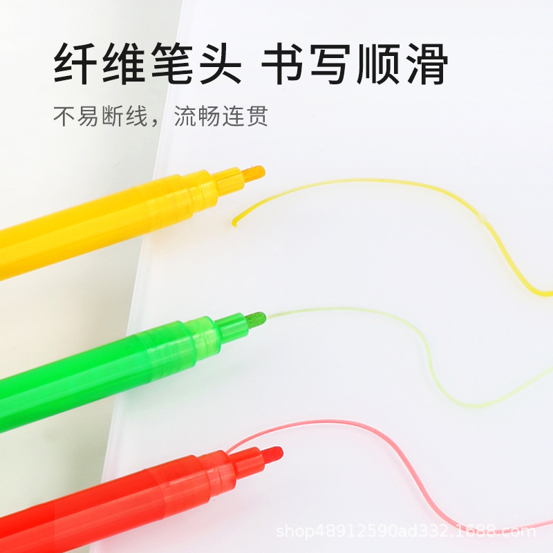 Ji-Boo's little white pens can be grafted with fine colored marks and water-friendly logo.