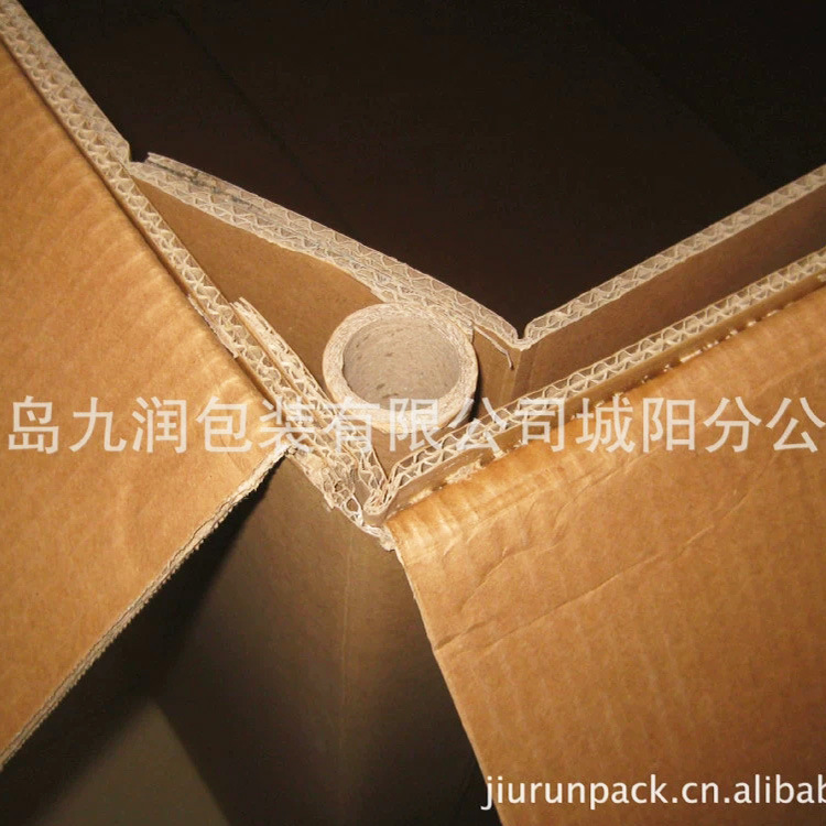 Vegetable box, logistics transport, waffle cardboard, fruit and vegetable transport box.