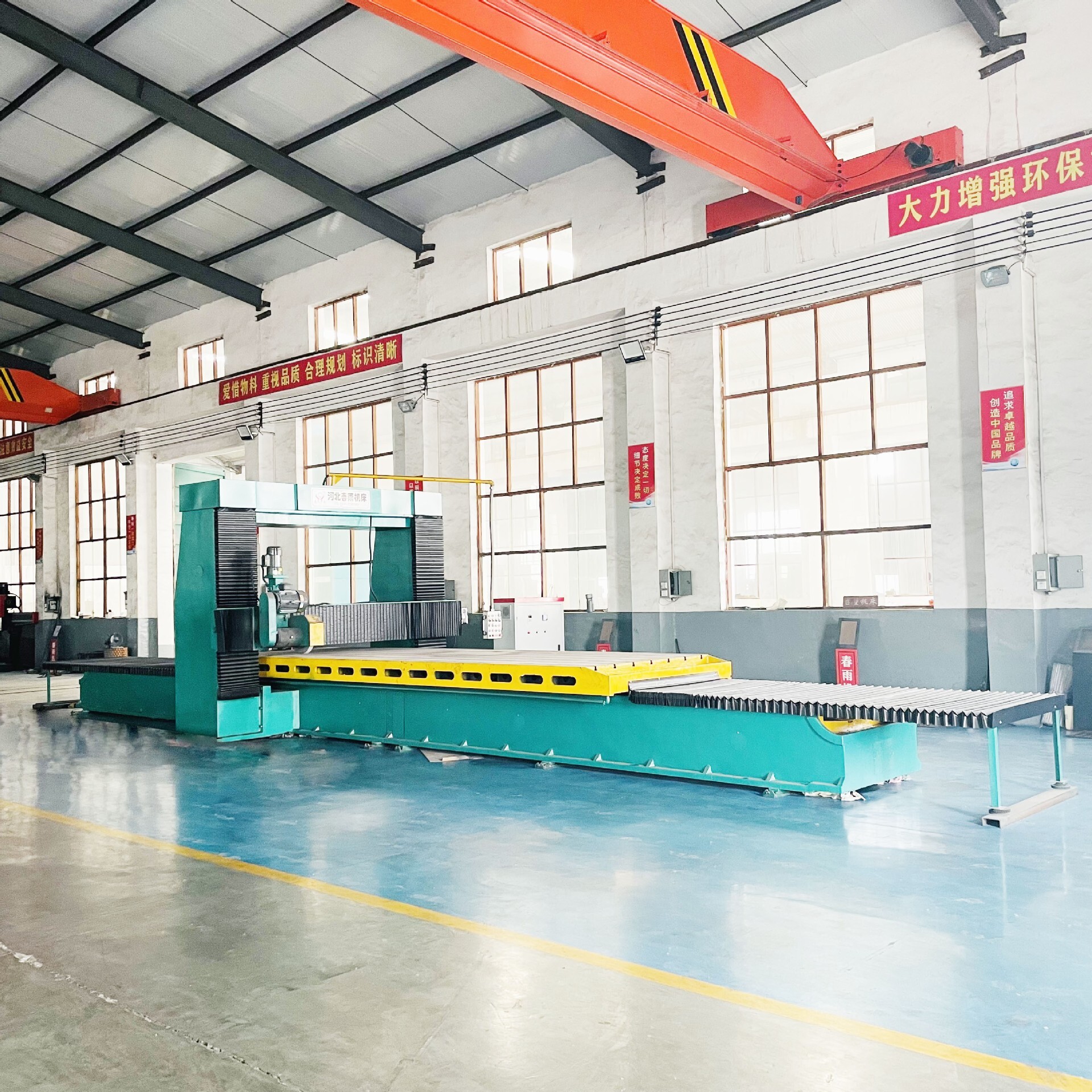 The dragon-gate mill's Habei spring rain machine bed provides a new 6-metre-long-gate-level grinding bed for the big one.