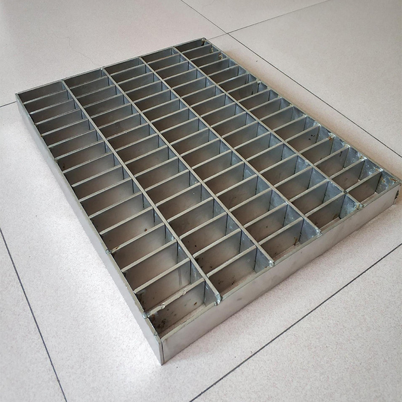 The factory supplies thermal zinc-plated heavy platform with a composite skating-barrel grate-covered stairwell pedal