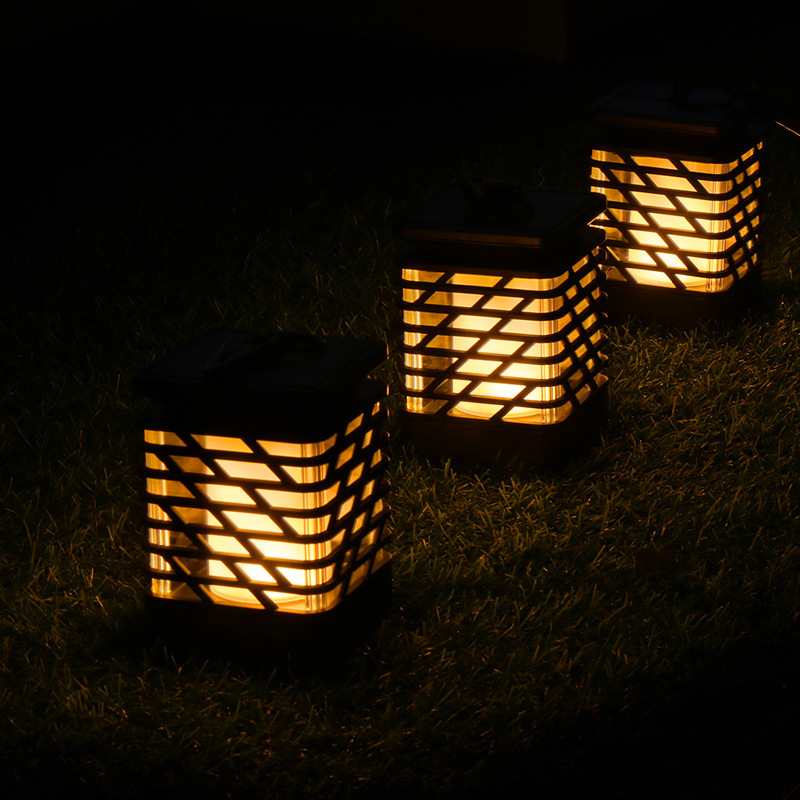 Customizing the Amazon solar light, the solar flame candlelight, the outdoors of the led courtyard.