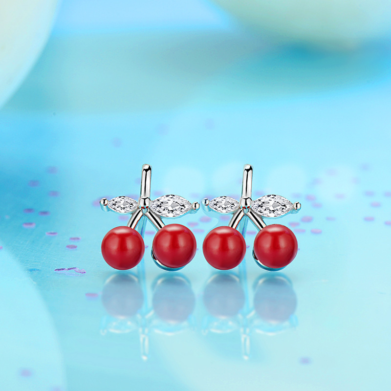 S925 single silver cherry ear nails, sweet, sweet, lovely girl with a small ear falling in Japan and Korea, wholesaled with a single one.