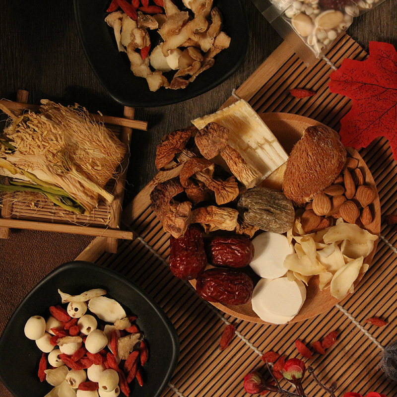 Guangdong's whole family is feeding four seasons of soup.