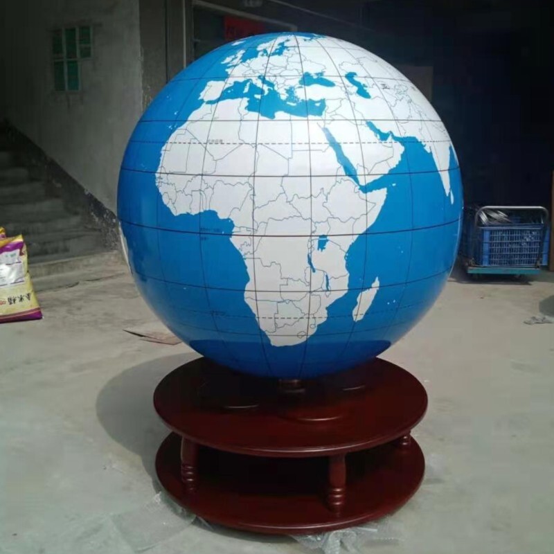 The bulk can be designed for a school exhibition at the Grand Globe Office.