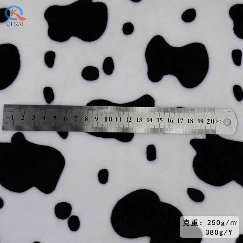 Một món đồ chơi bằng nhung 5mm, đồ chơi bằng nhung.