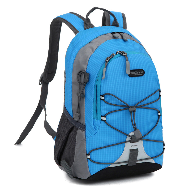 Free rider children's out-of-home backpacks, children's out-of-door shoulder packs, 8L mini-home outsourcing.