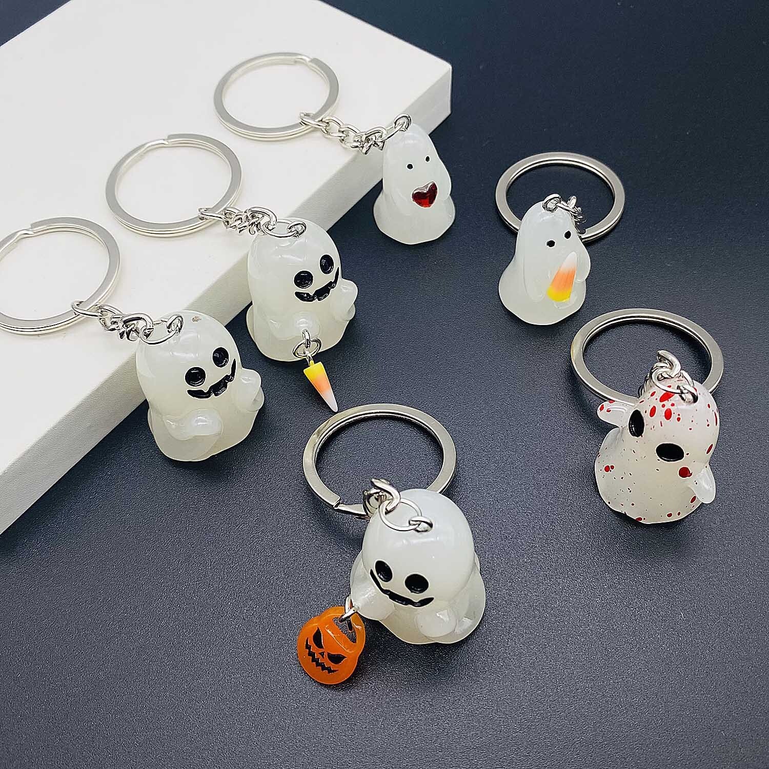 Cross-border sale of Halloween night light keys to resin luminous ghost keys to book bags