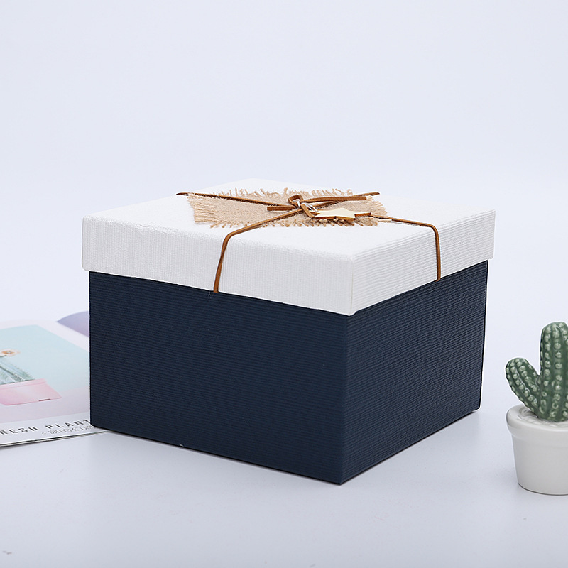 Cowpaper box gift box customised.