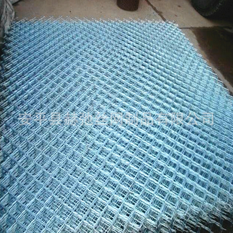 It's custom-made, zinc-plating meg net.