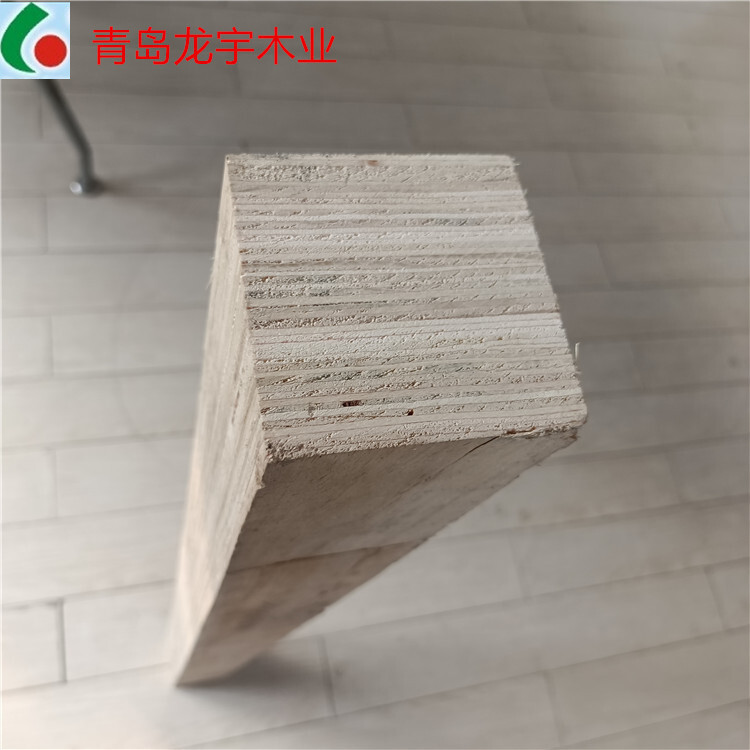 Qingdao factory customizes eight centimeters * eight centimeters * four centimeters of wood wood.