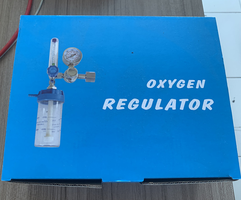 出口款氧气吸入器oxygen regulator YR-86，W21.8进气