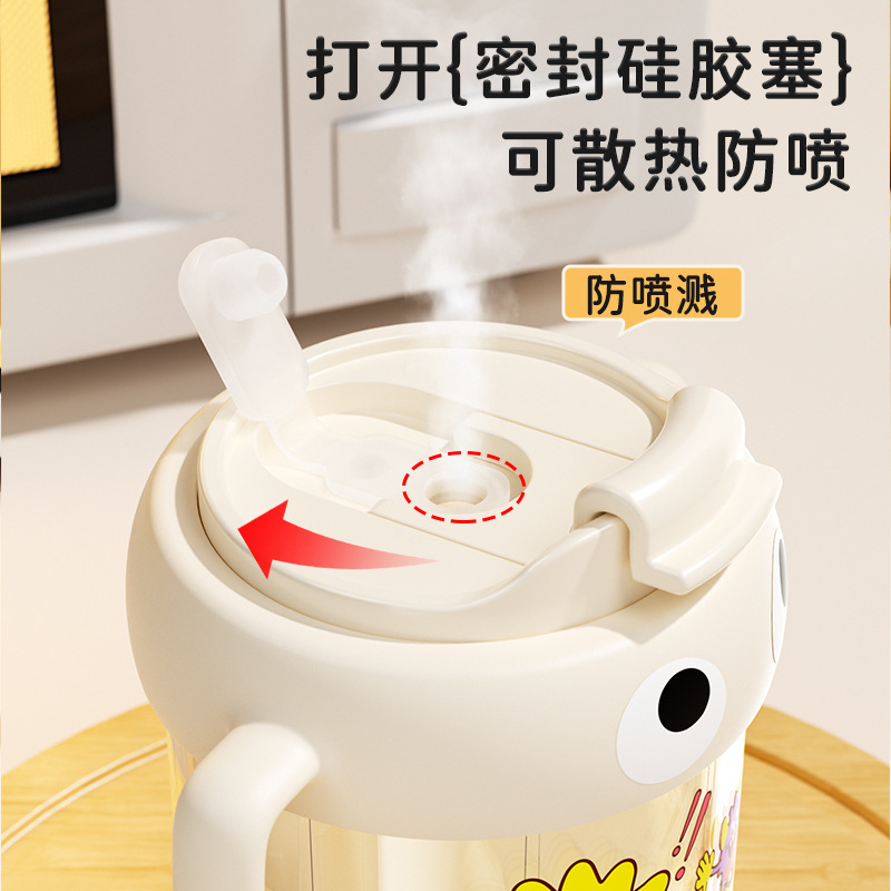 Cốc sữa mắt Toon cho em bé PPSU để học uống với ly nước trẻ em, sữa và ly nước.