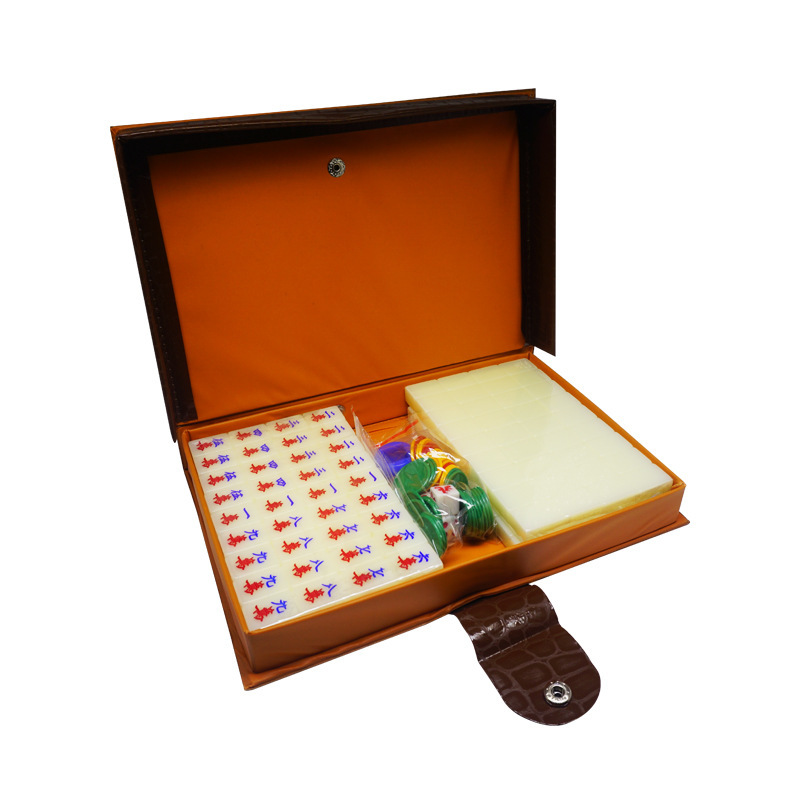 Wholesale of the Guangdong Crystal Ma, travels with the mahjong mahjong with the dice chips.