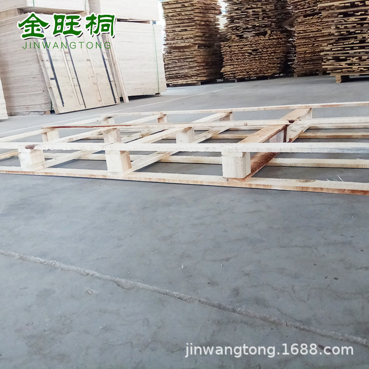 Qingdao enters the forkboard board, which will be free from fumigation.