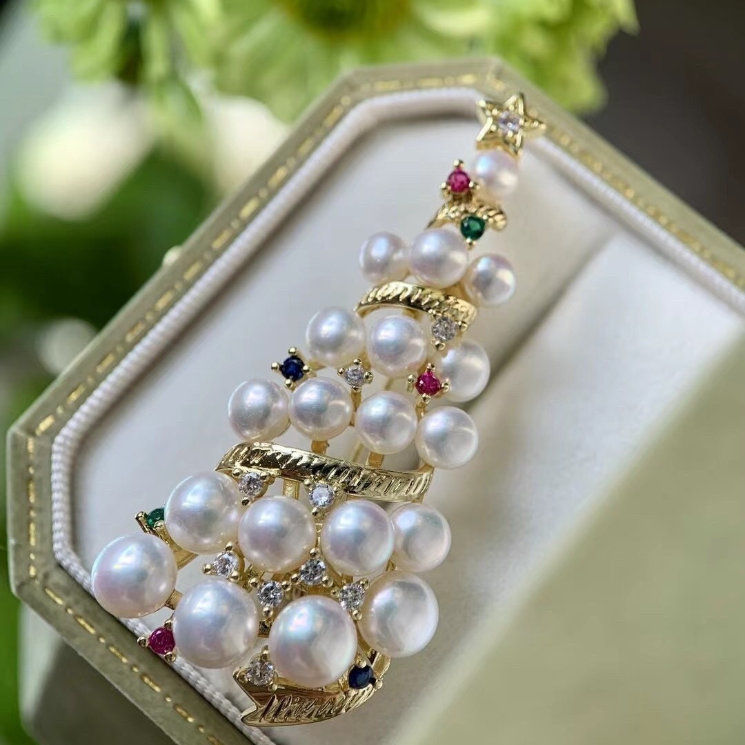 4-7 fresh water pearls pick out the retrofitting design style of a brooch.