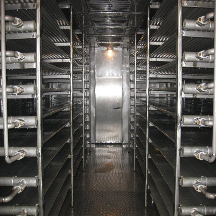 A semi-finished freezer at the Food Refrigeration Refrigeration Factory for the products of the stainless steel seafood freezer