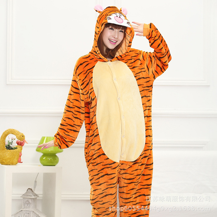 Pyjama vào mùa thu và mùa đông, pyjama dài với nhung nhung.
